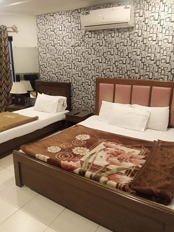 Hotel Eden Rock Rawalpindi Bagian luar foto